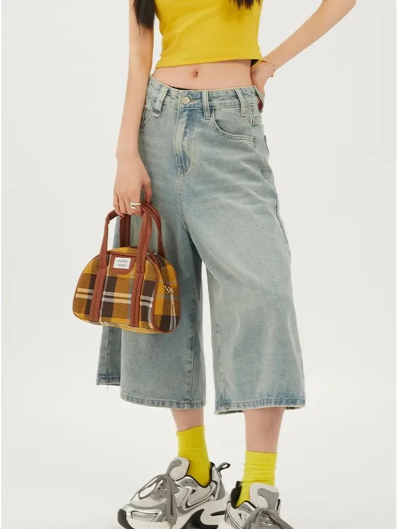 Low Waisted Cropped Wide Leg Short Pants