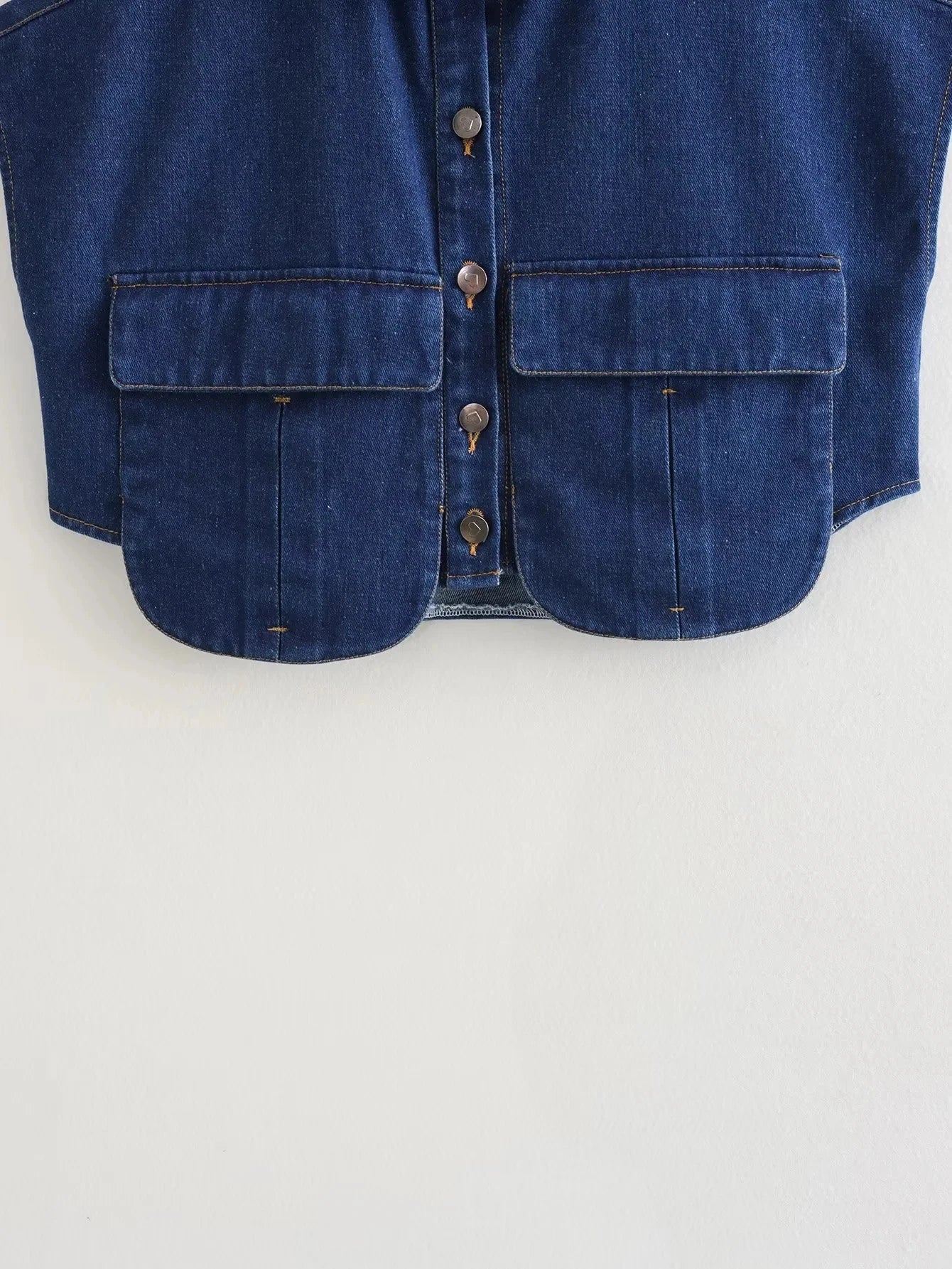 Pockets Cropped Denim Blouse