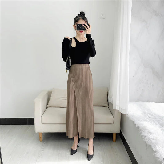 Elastic Waist Solid Color Pants