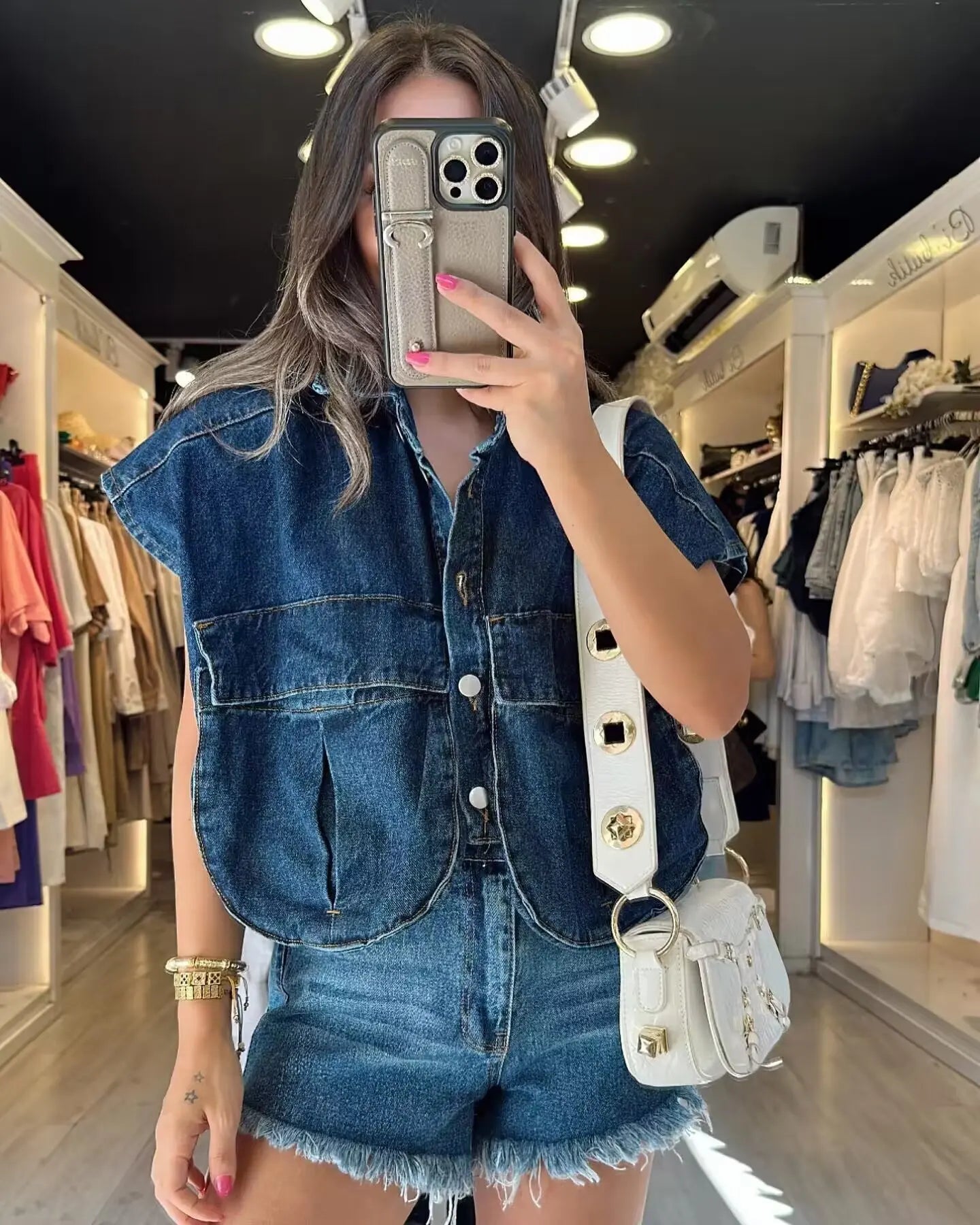 Pockets Cropped Denim Blouse